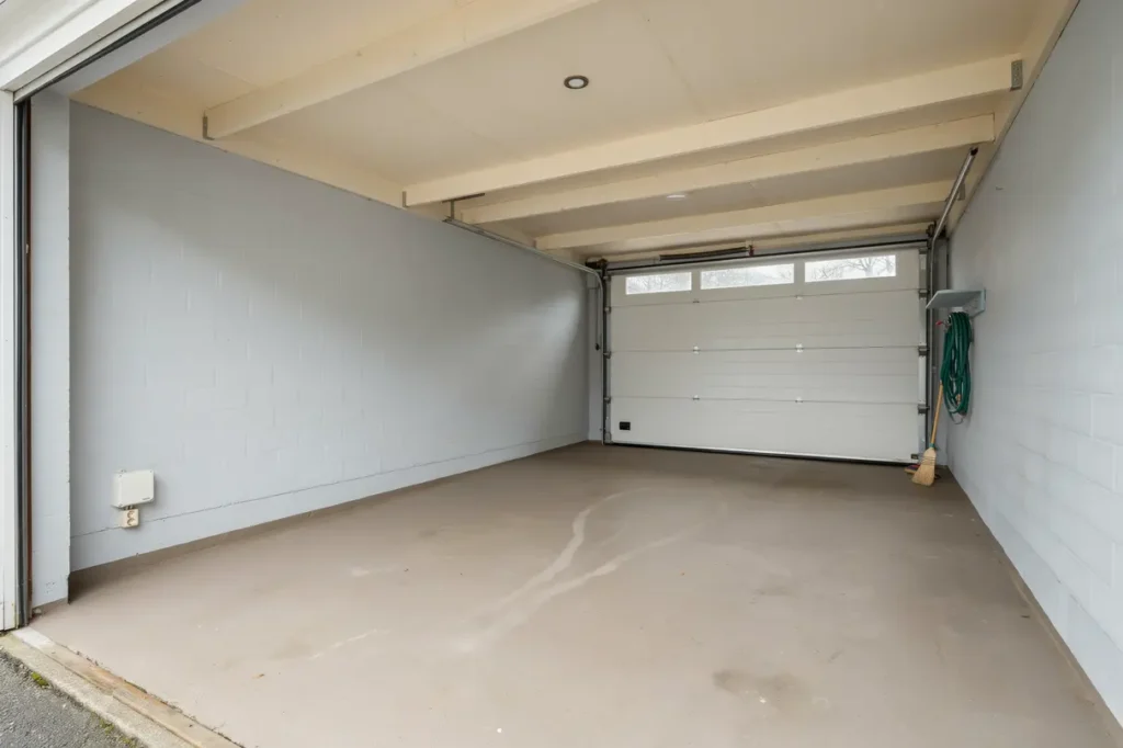 t mning och bortforsling av vind k llare f rr d och garage i smygehamn trelleborg